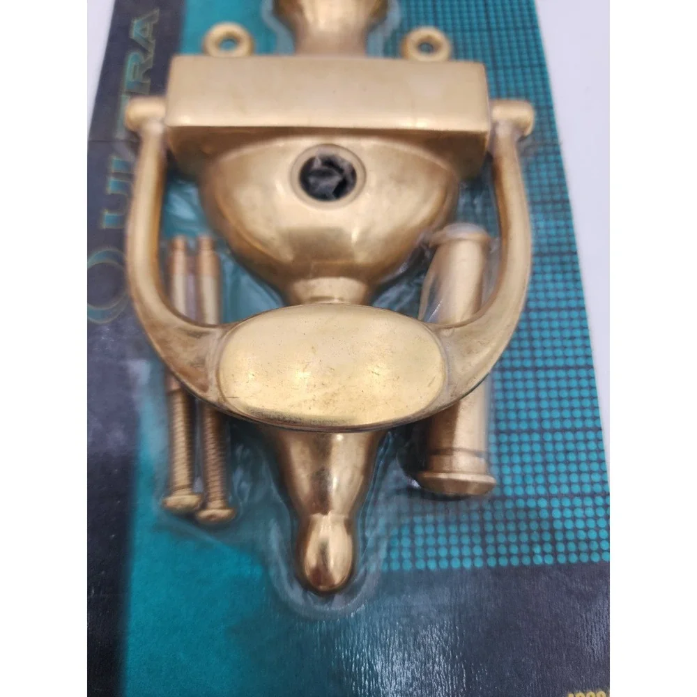 New Ultra Hardware Solid Brass Door Knocker W/ 160° Viewer Peephole